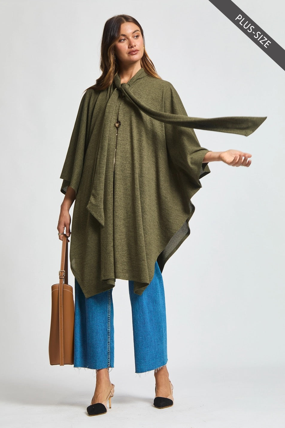 DRAPED PONCHO CAPE (plus)