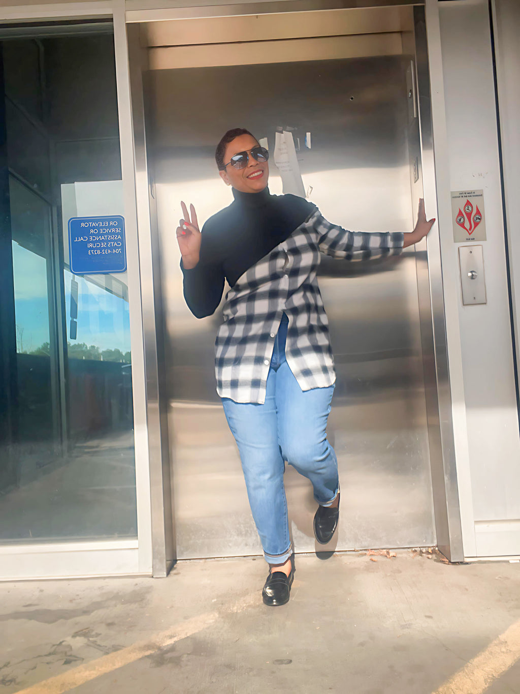 MOCK NECK LONG SLEEVE TOP