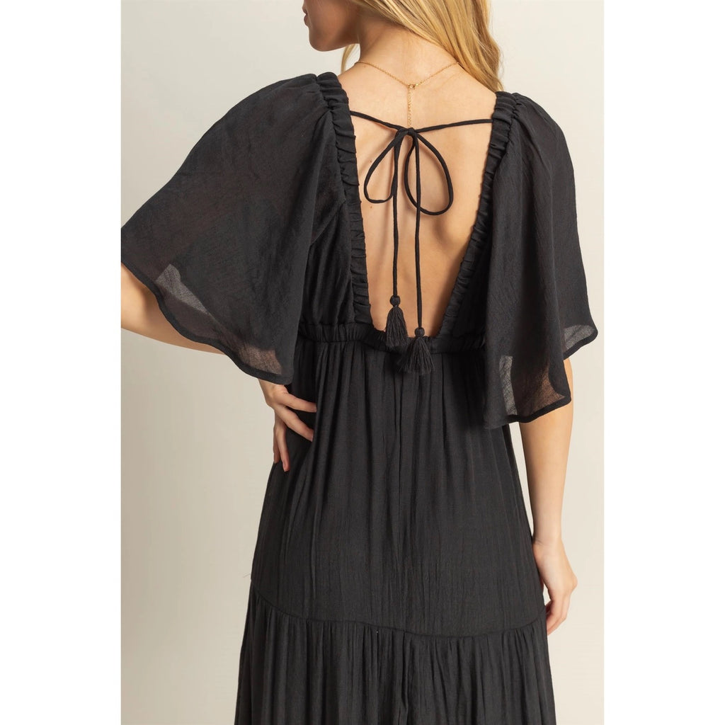 FLOWY SLEEVE TIERED MAXI DRESS