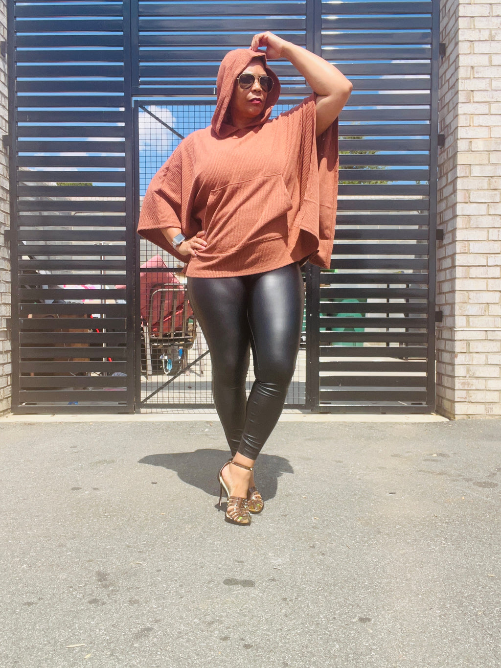 RIBBED KNIT PONCHO TOP