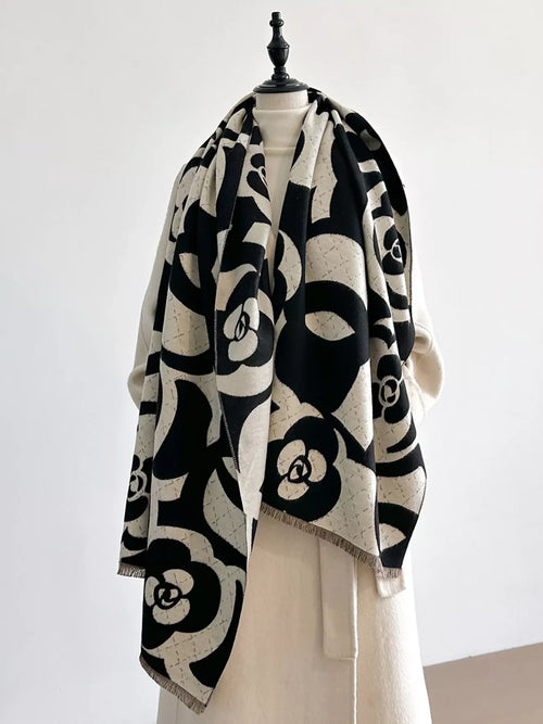 INSPIRED BLANKET SCARF